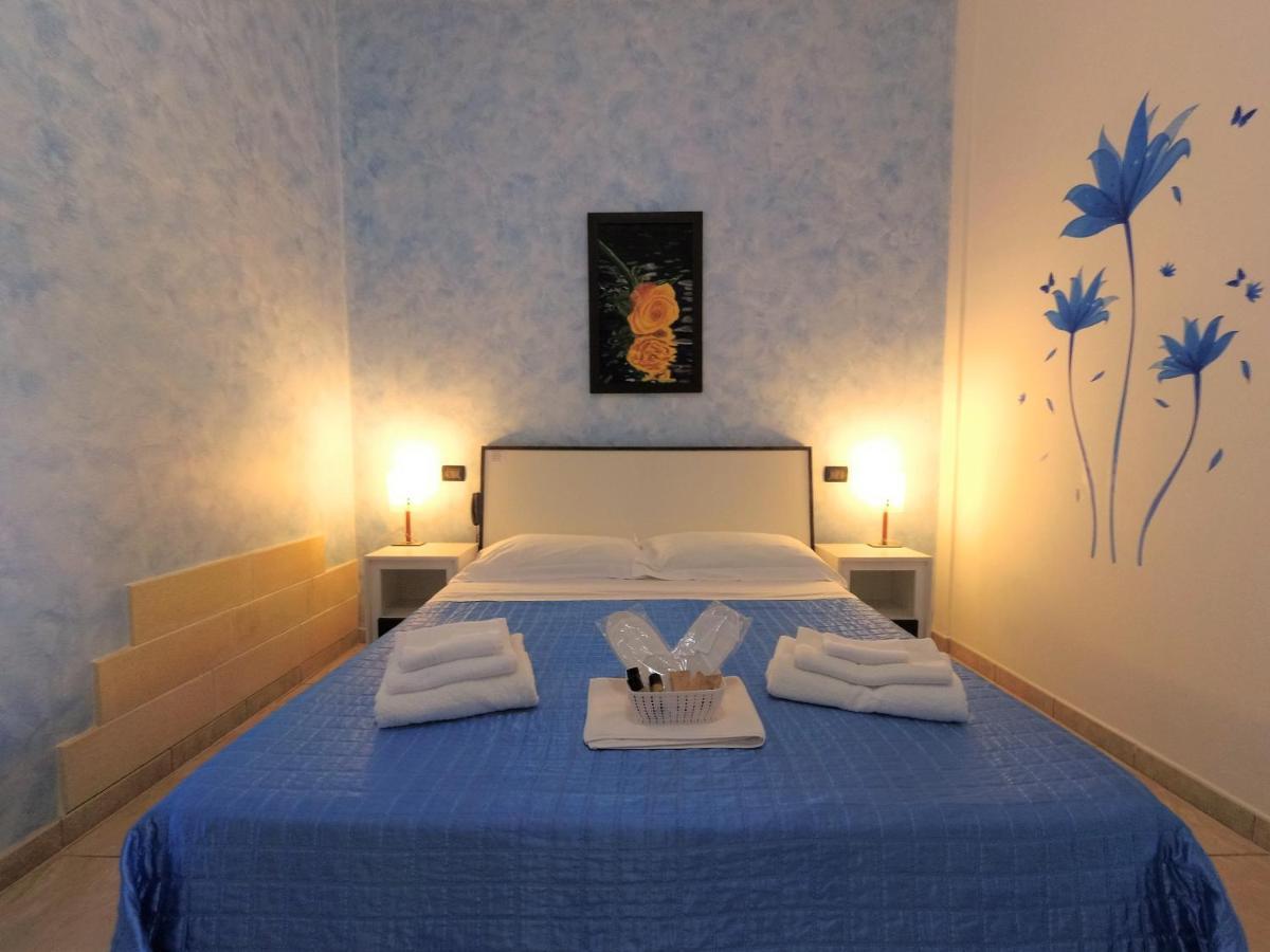 Hotel Alba Chiara Sant'Andrea Salento エクステリア 写真