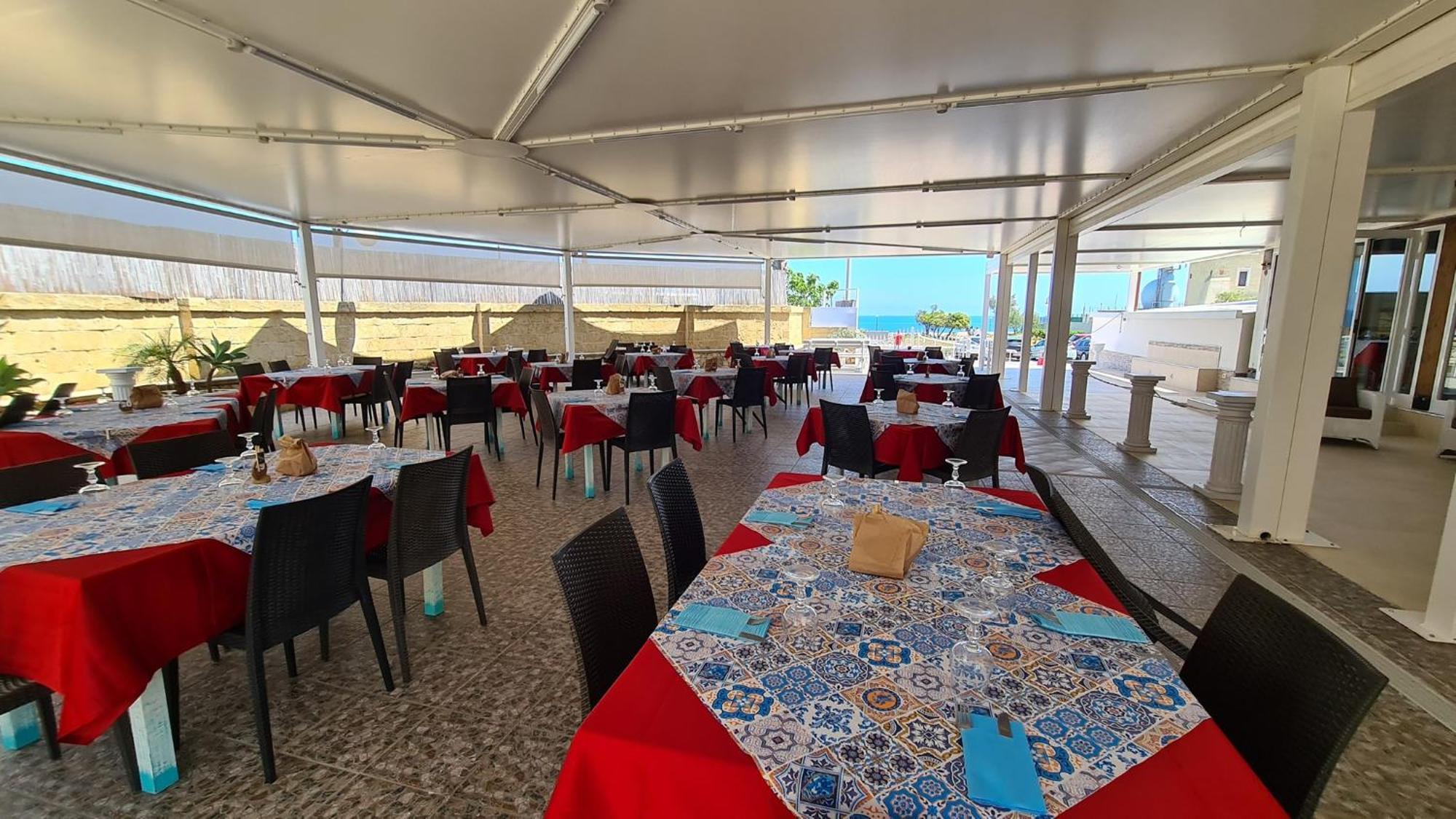Hotel Alba Chiara Sant'Andrea Salento エクステリア 写真